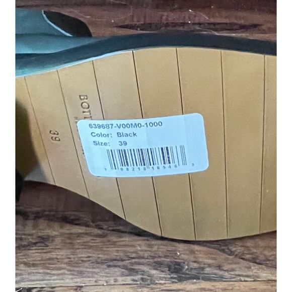 $1,800 NIB Bottega Veneta Black Leather Block Heel Chelsea Boots Size 39(6) main image 4